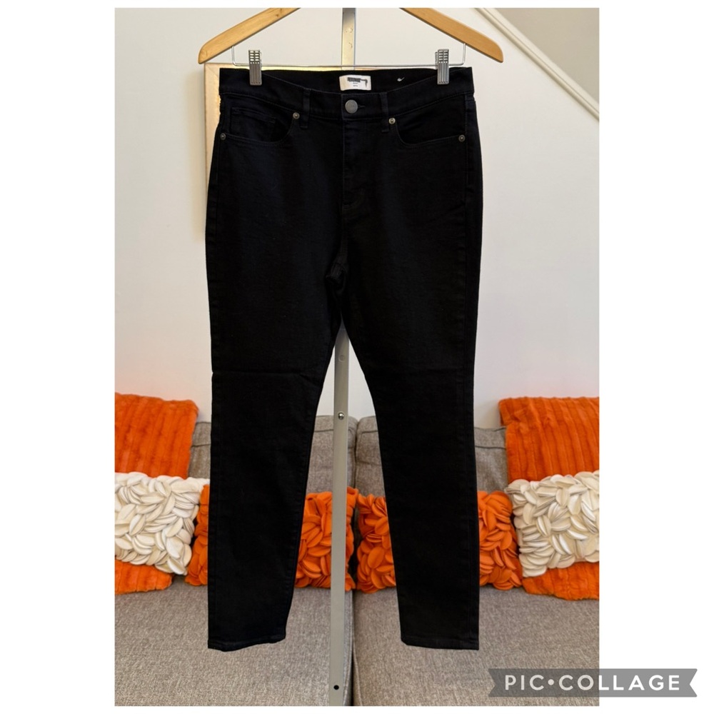 ❣️🆕LOFT Black Classic 5 Pocket Petite Skinny Jeans❣️